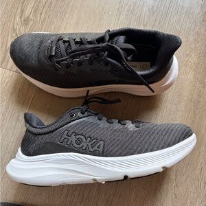 Hoka Solimar Women’s size 6. New like condition!